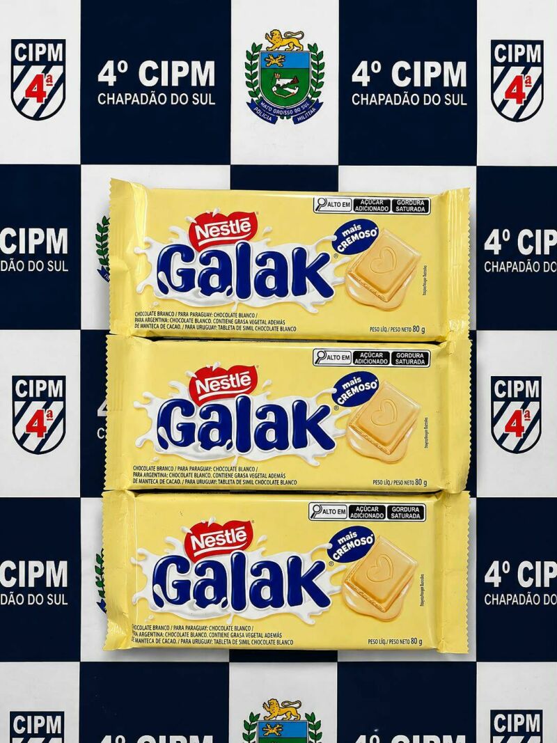 Imagem ilustrativa da matéria Um docinho depois do jantar? Homem é preso após furtar chocolates em supermercado de Chapadão do Sul
